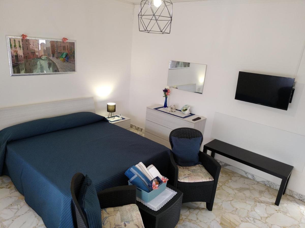 Casa Donna Franca Apartment กัสตีลโยเน ดิ ซิชีเลีย ภายนอก รูปภาพ