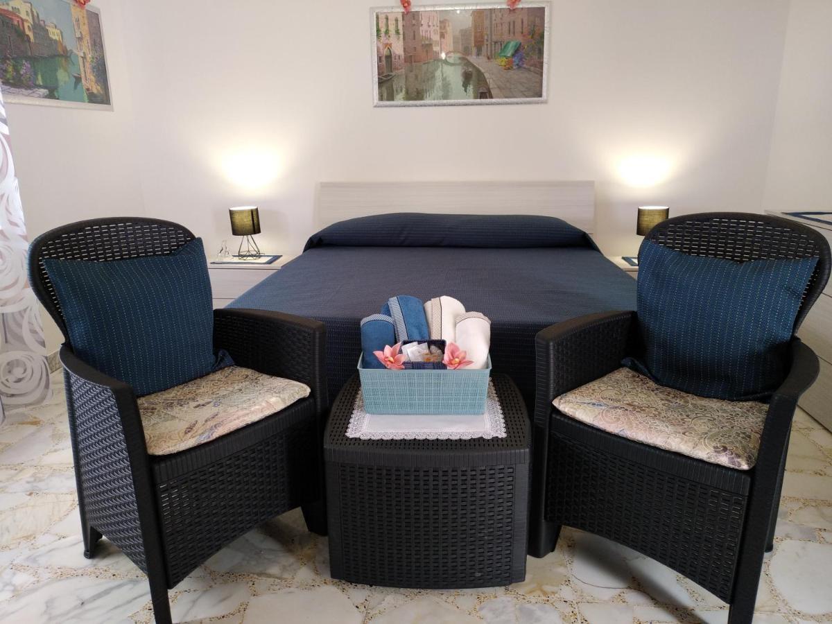 Casa Donna Franca Apartment กัสตีลโยเน ดิ ซิชีเลีย ภายนอก รูปภาพ