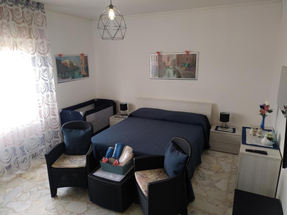 Casa Donna Franca Apartment กัสตีลโยเน ดิ ซิชีเลีย ภายนอก รูปภาพ